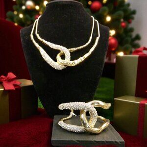 Natasha Couture Sculptural Statement Necklace and Cuff Bracelet‎ - Unique